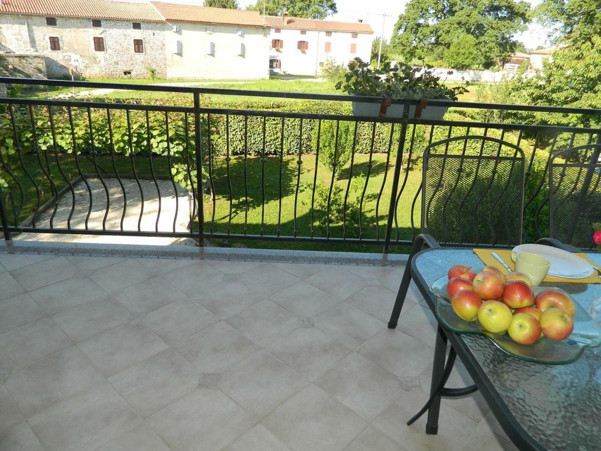 Chiara Apartment Kirmenjak Dış mekan fotoğraf